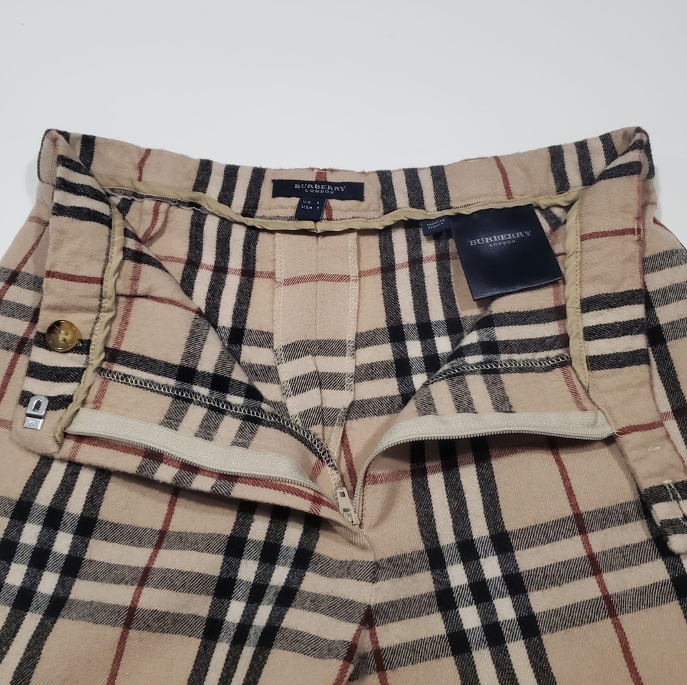 Burberry Nova Check Bermuda Wool Shorts - Picture 3 of 9